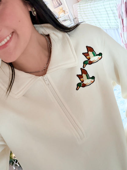 The Mallard Social Pullover