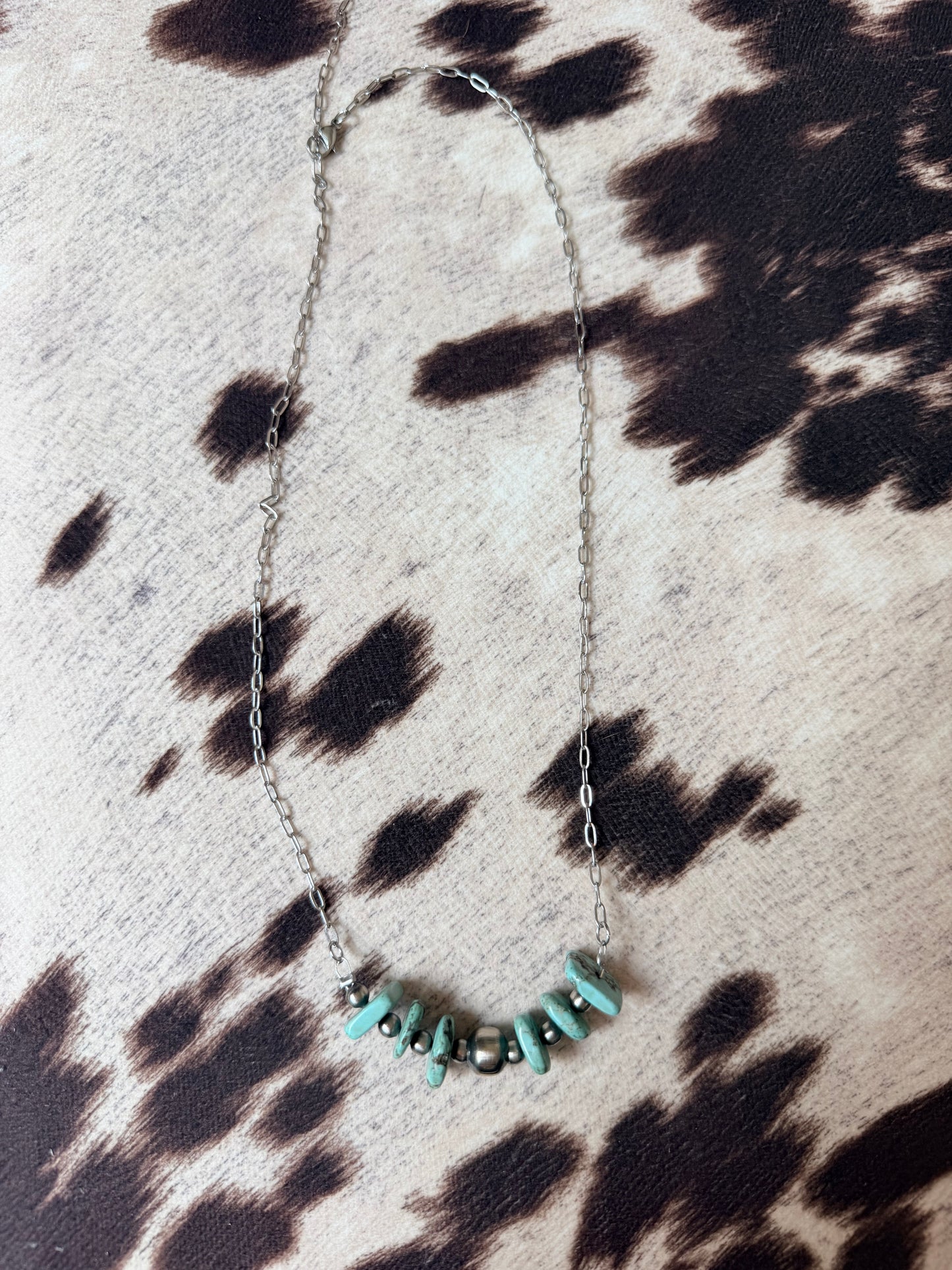 Turquoise bar necklace