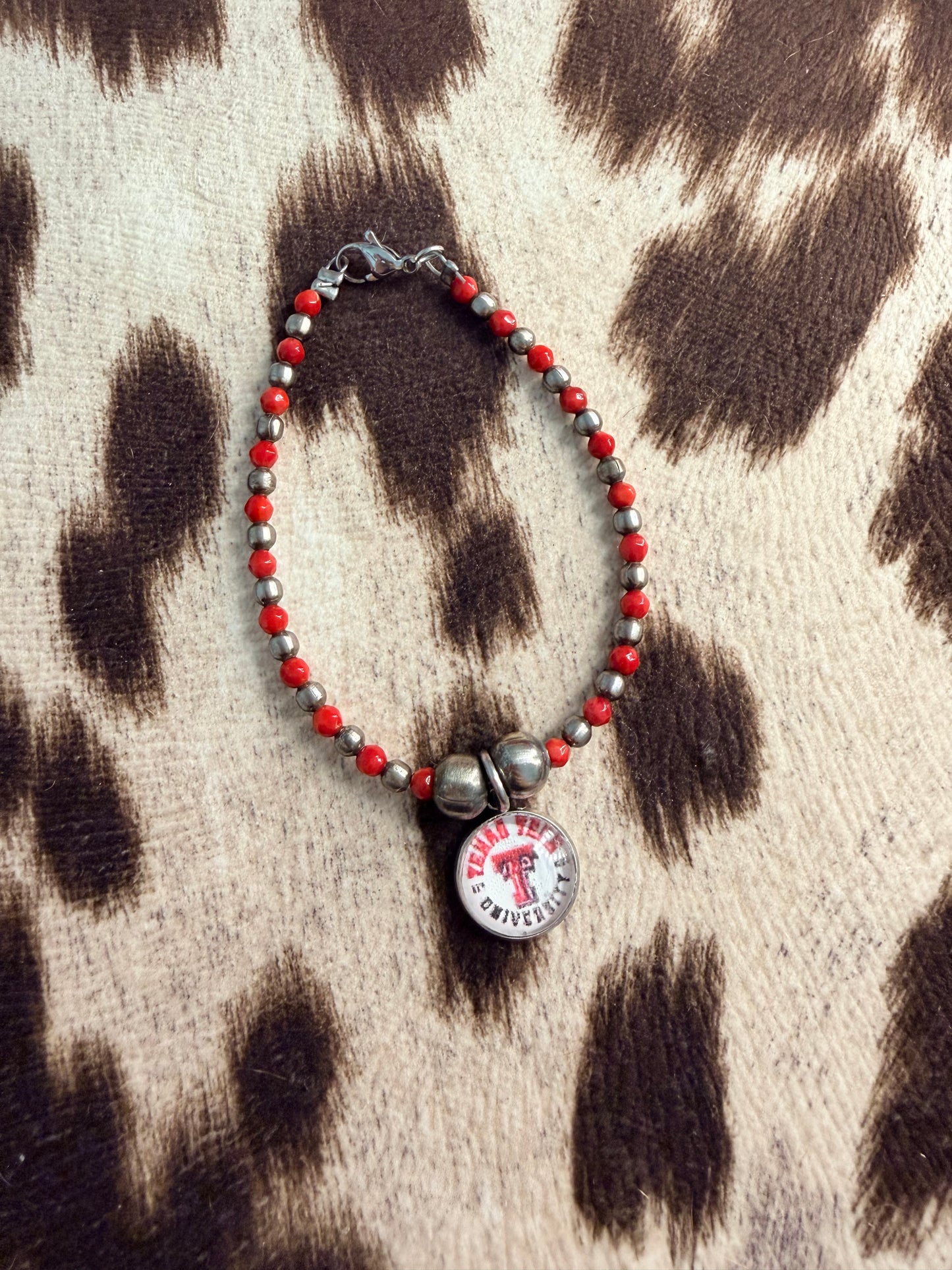 Red opal & pendant