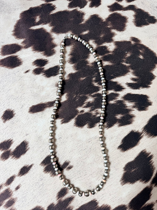 Pink conch Necklace