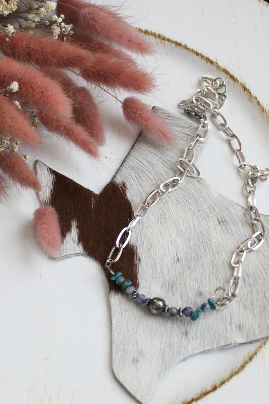 Loretta Bar Necklace